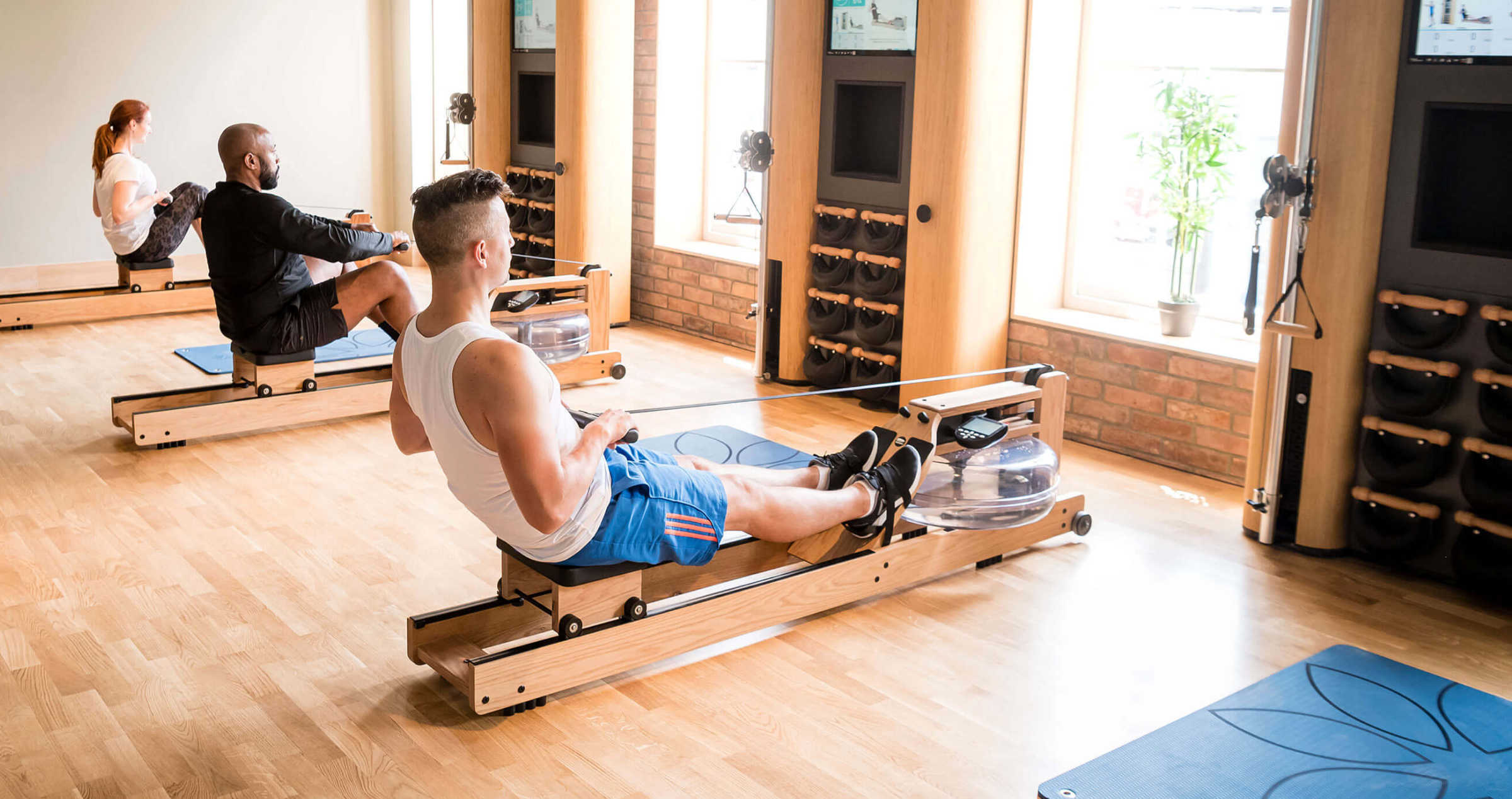 Lose weight in Tunbridge Wells with our cutting-edge Personal Training Studios. Exercise using elegant water rowers and bikes under guidance of a video instructor.